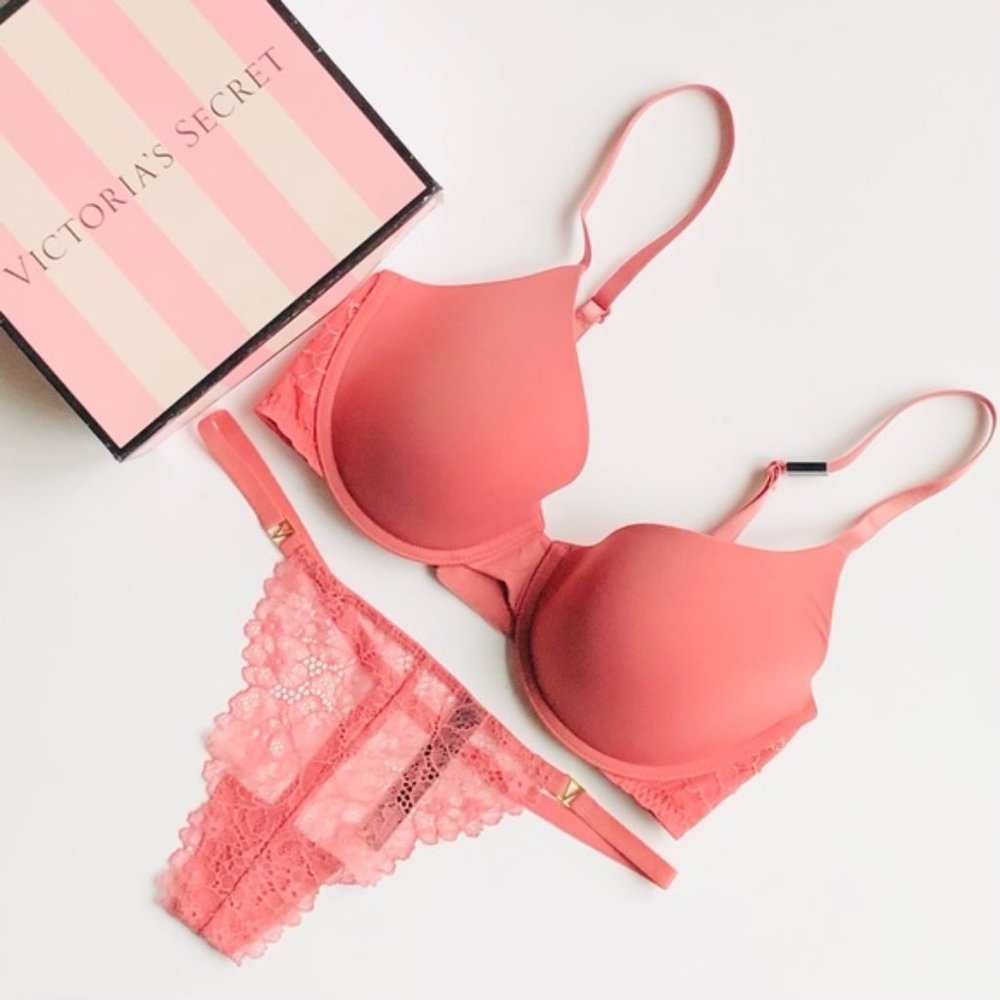 32DD SMALL Victoria’s Secret pink bra set